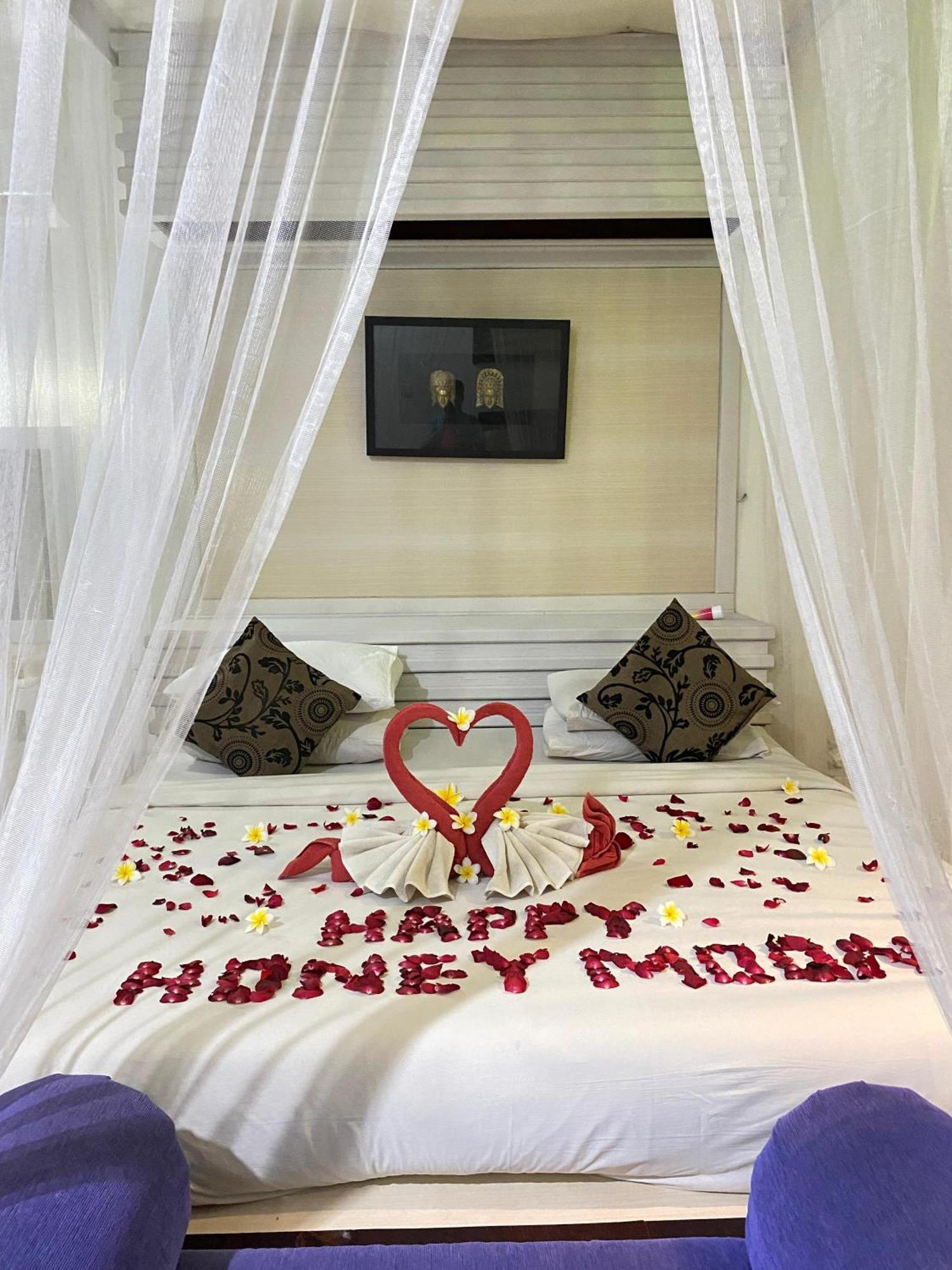 One Bedroom Private Pool Classic Villa Kuta Lombok